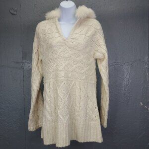 G.I.L.I. Cable Knit Sweater XS Faux Fur Hood Bell Sleeve Cream V-Neck Pullover